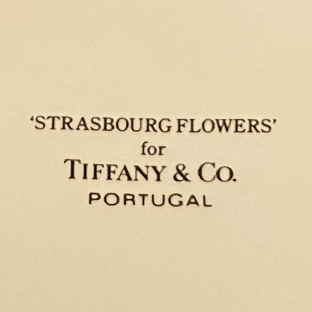 🌺Vintage Tiffany Strasbourg Flowers Large Porcelain Bowl - Picture 8 of 8